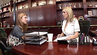 Lesbo massage ladies